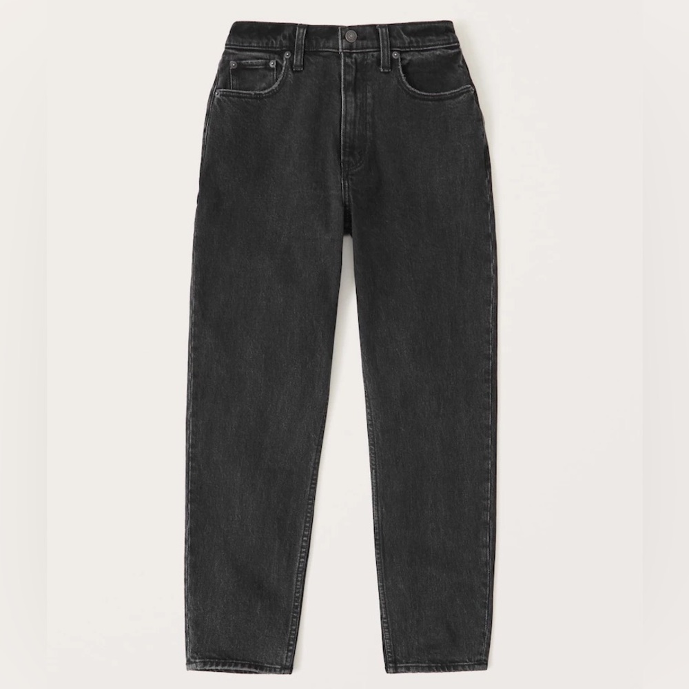 NWT Abercrombie High Rise 80s Mom Jeans in Washed Black